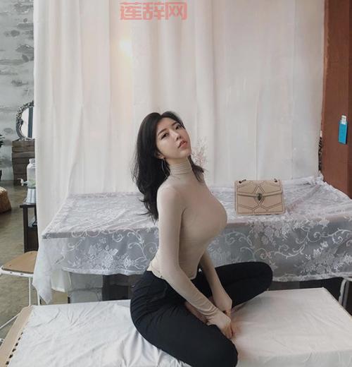 丰满熟妻大乳